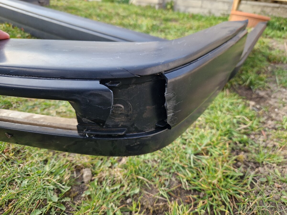 BMW e30 nárazníky plast - 7