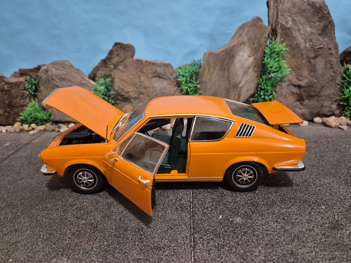 Prodám model 1:18 Audi 100 - 7
