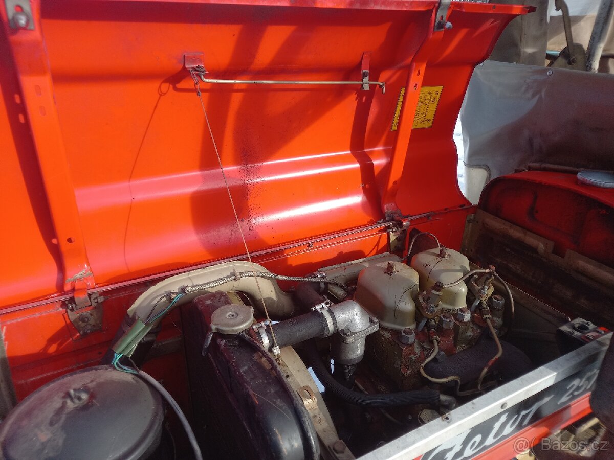 Zetor 2511 Cabrio, vývozní verze moc pěkný stav - 7