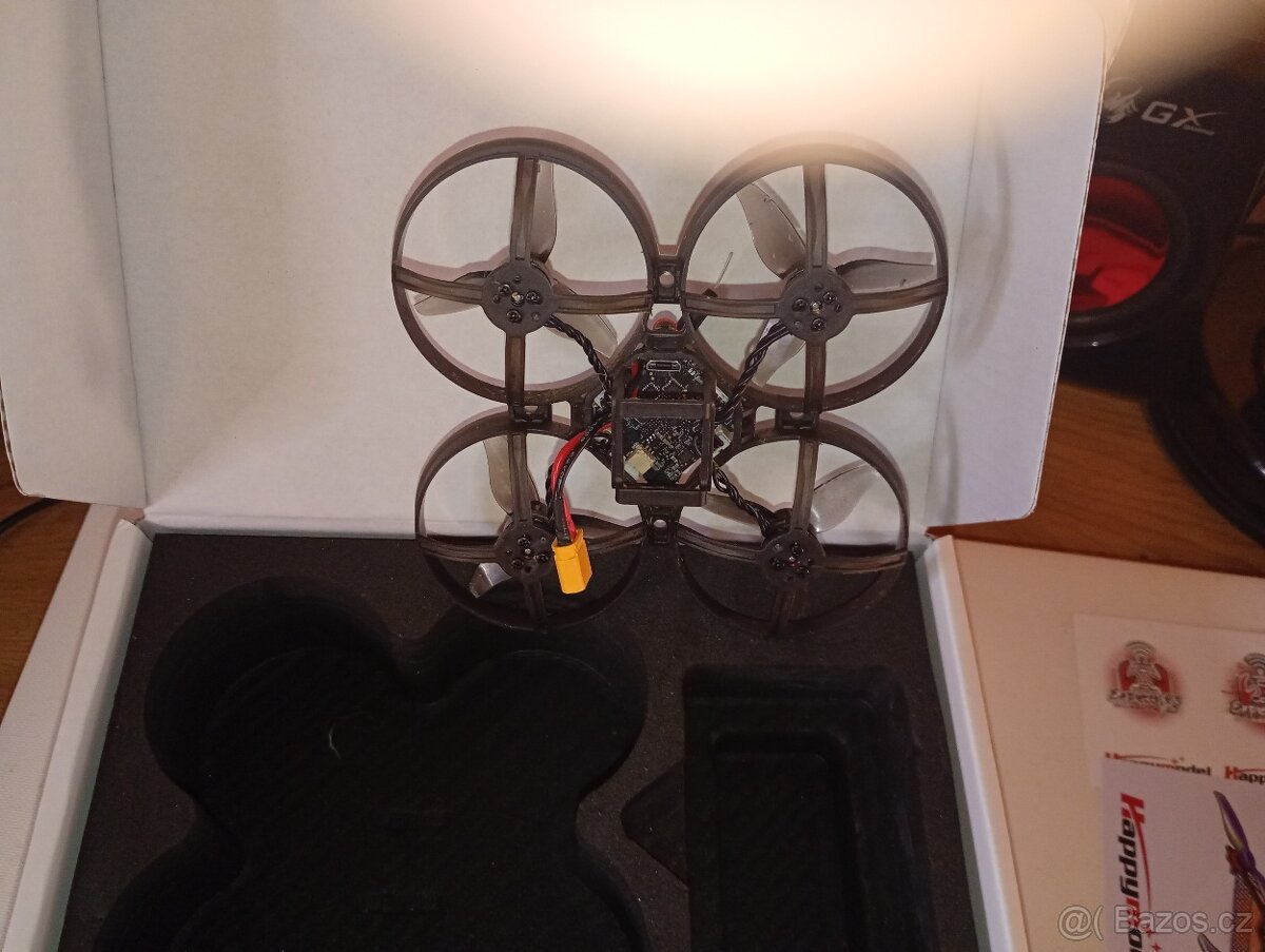 FPV dron MOBULA 8 - 7