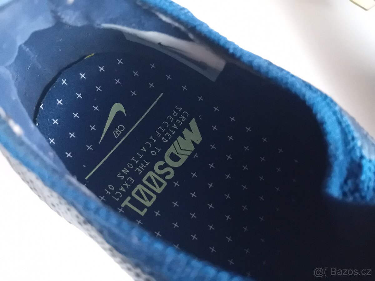 Kopačky Nike - 7