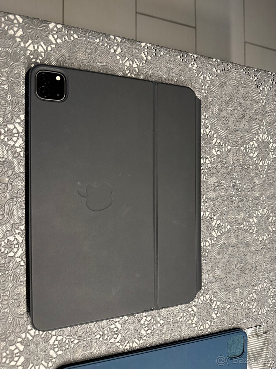 Apple IPad PRO 11” 256 GB 3. Gen. (2021) + příslušenství - 7