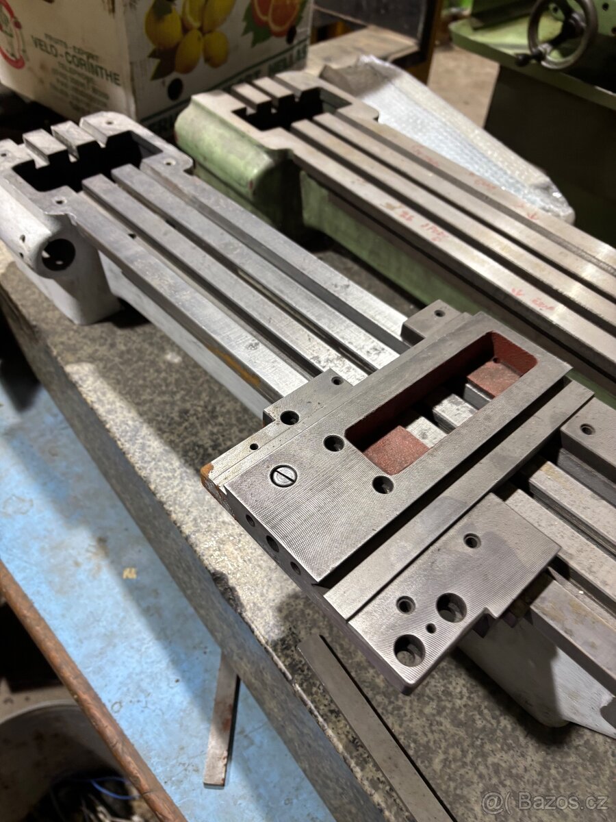 Prodám dílce k soustruhu MN 80 - 7