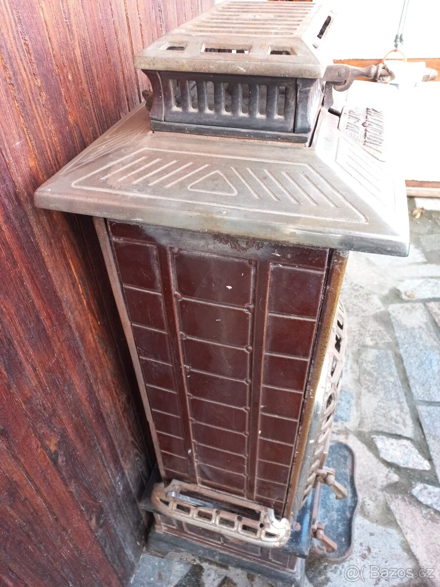 Starožitná kamna Maják automat 112 - 7