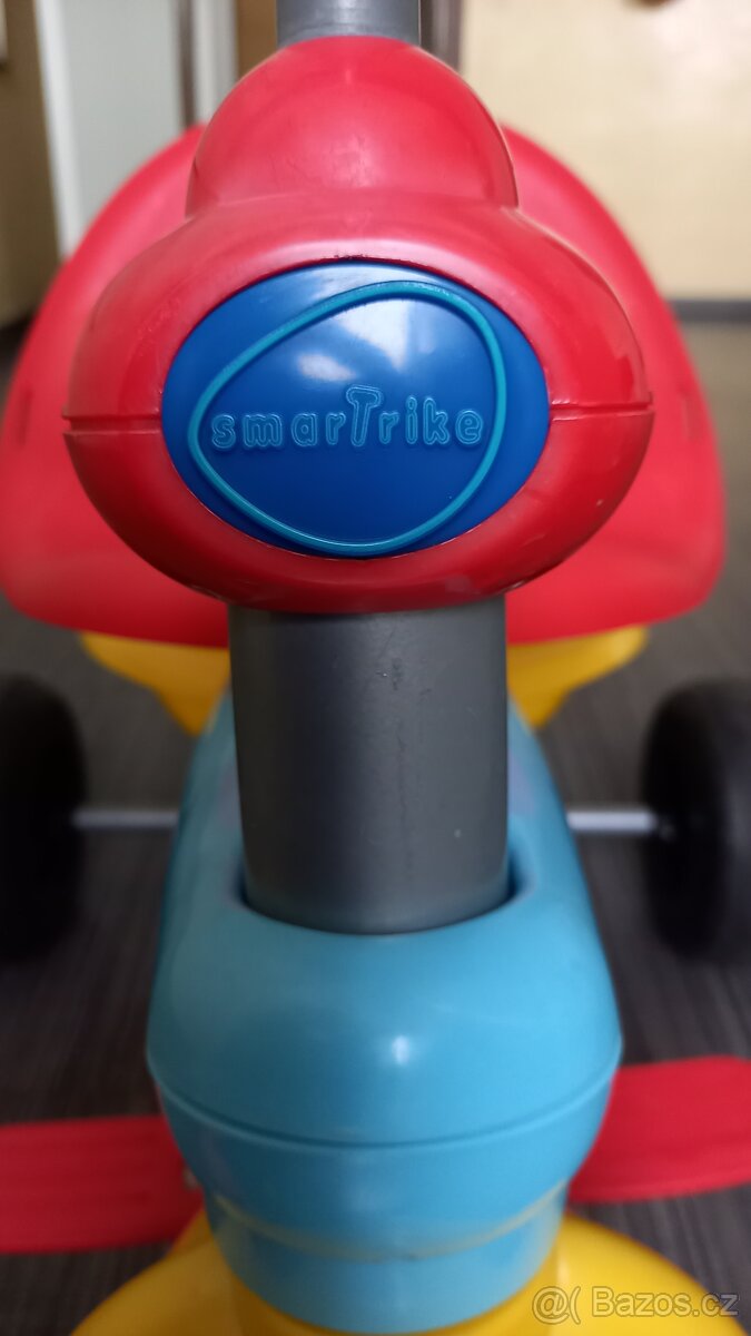 Dětské šlapadlo tříkolka Smartrike - 7