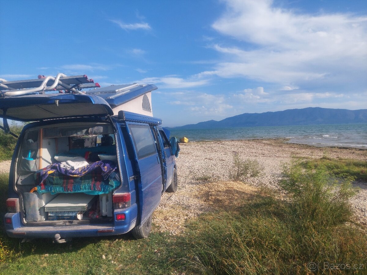 T4 California Coach - 7