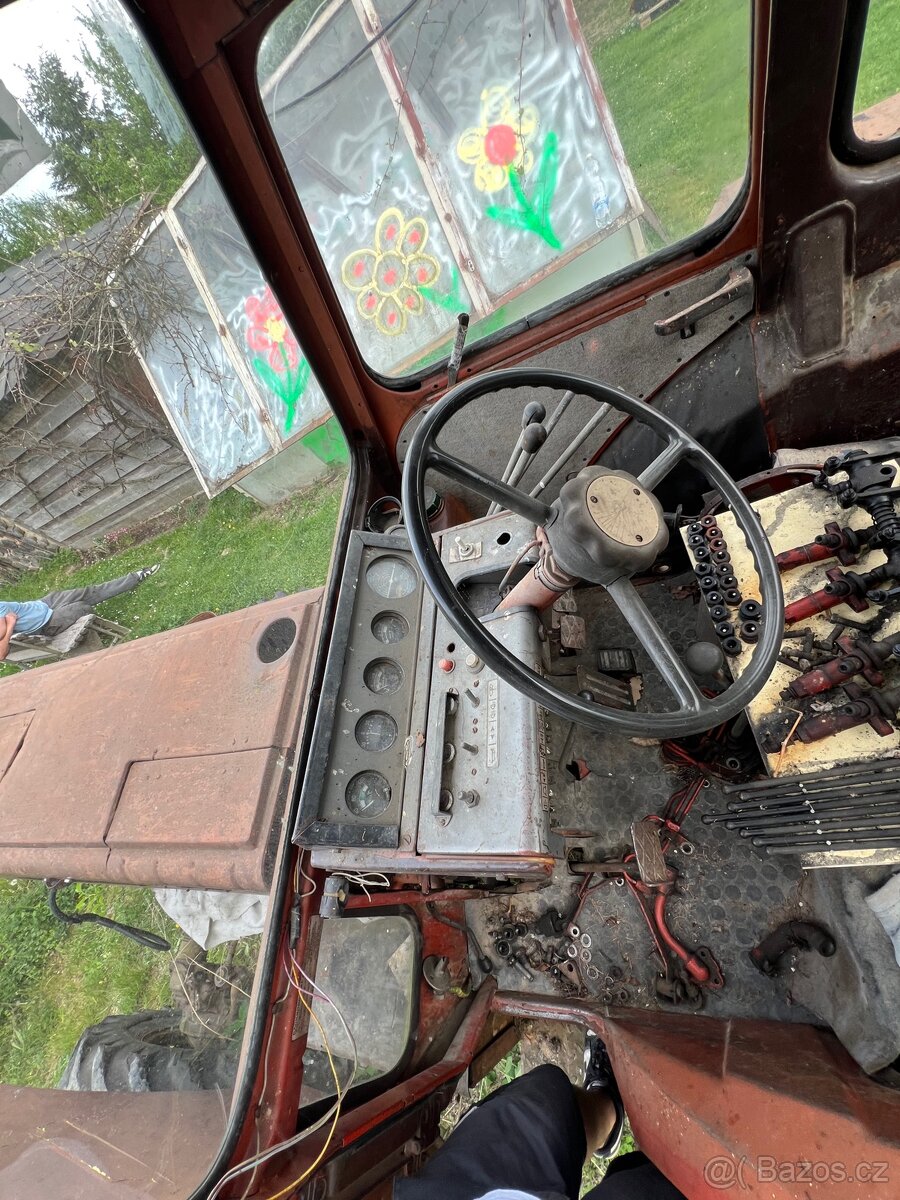 Bělorus MTZ 80 - 7