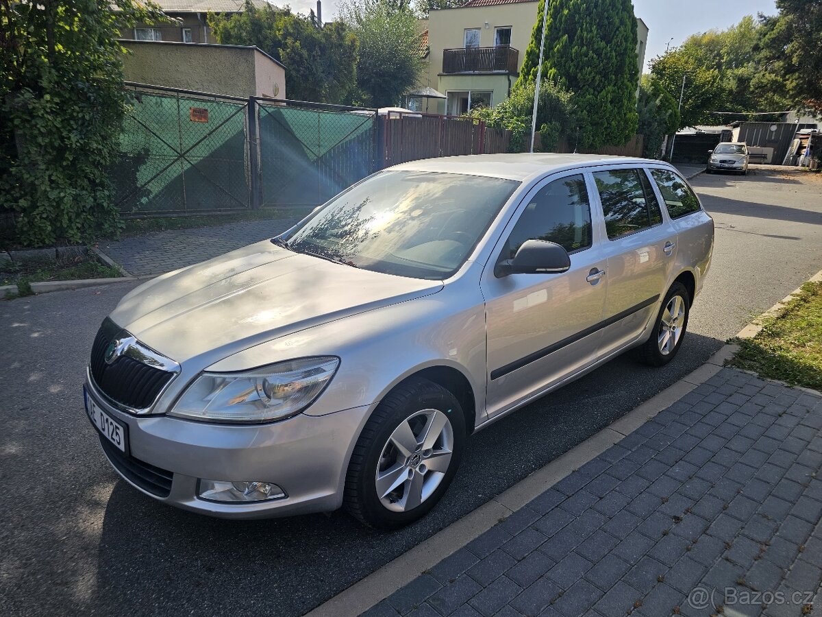 Prodám škodu Octavii 2 po faceliftu - 7