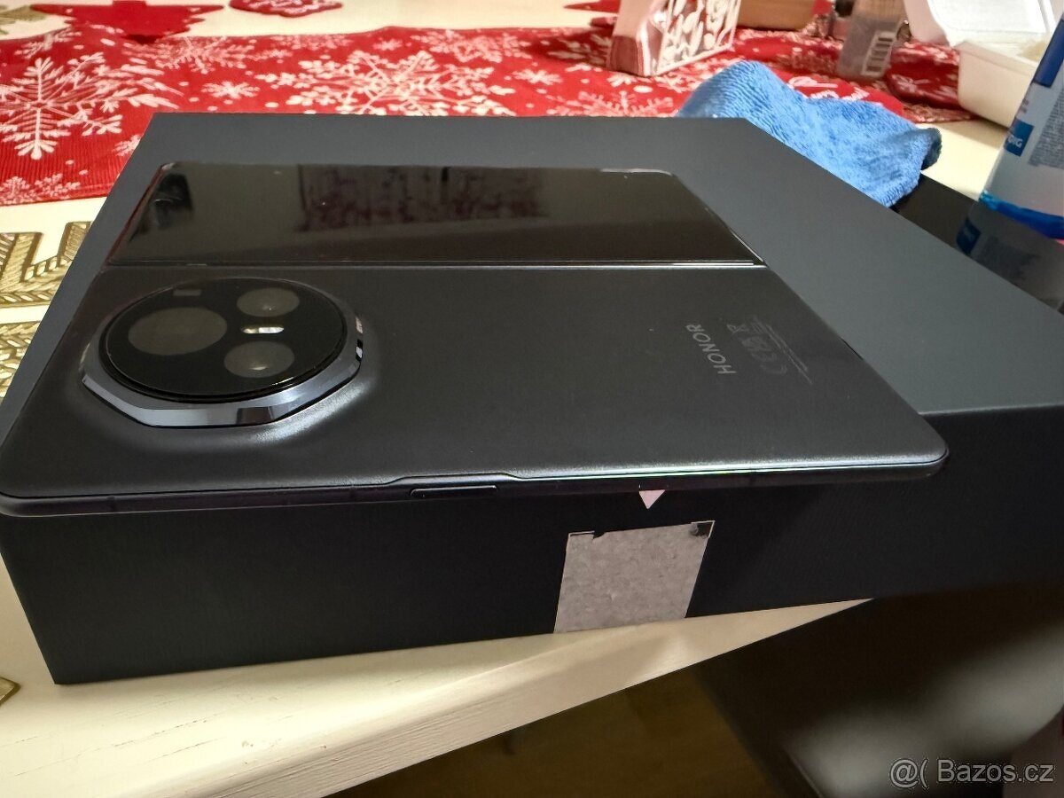 Honor Magic V3 12/512GB BLACK, jako nový , karbonovy kryt - 7