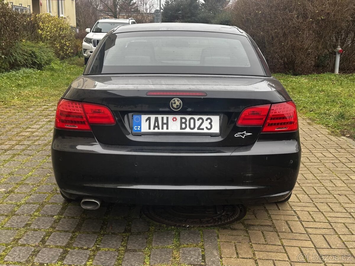 BMW Řada 3 E93 320D 135kW Cabrio Xenony Kamera Kůže Tempomat - 7