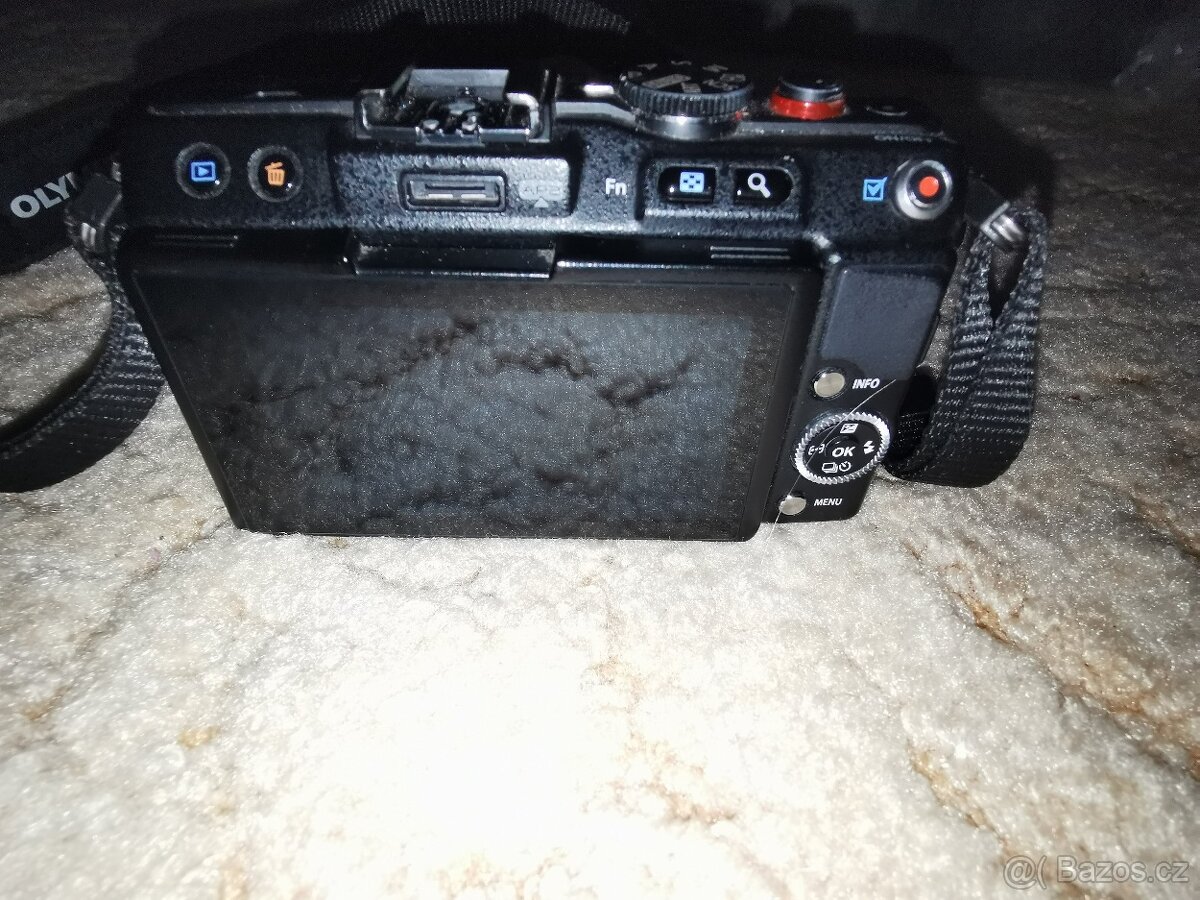 Olympus Pen E-PL6 - 7