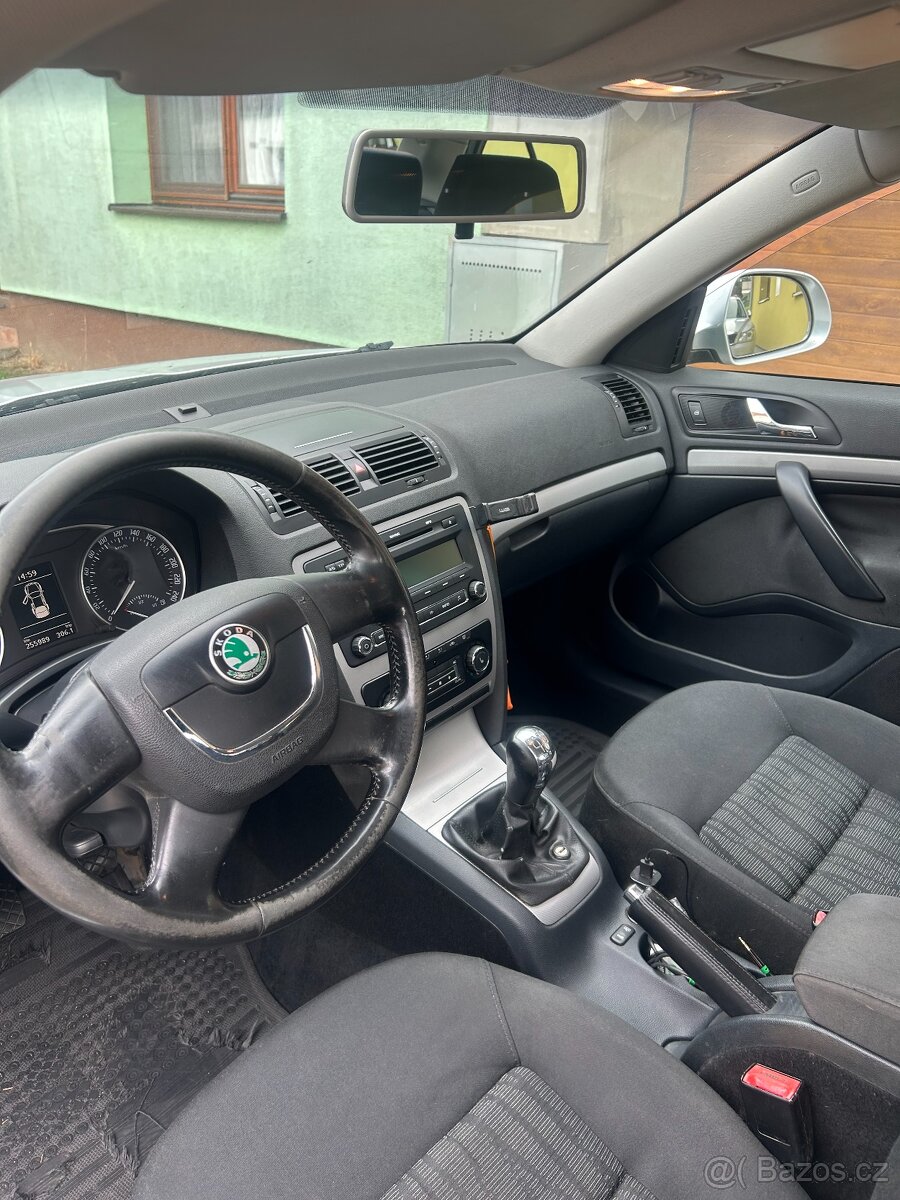 Škoda Octavia 2 1.9 TDI - 7