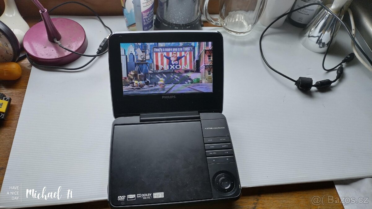 mobilní DVD Philips - 7