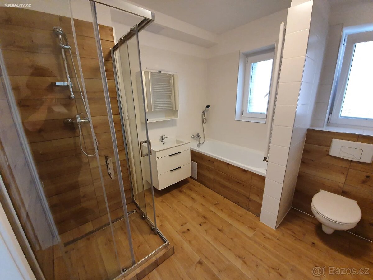 Pronájem bytu 3+1 90 m² - 7