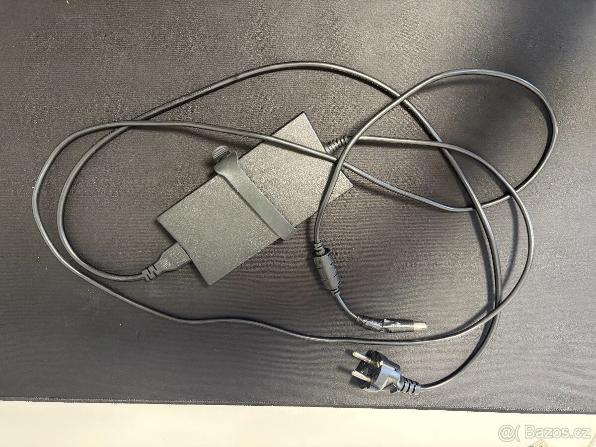 Herní notebook Dell inspiron 15 7577 i5 / GTX 1050 / SSD+HDD - 7