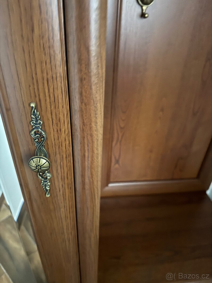 Předsíňová stěna - 7