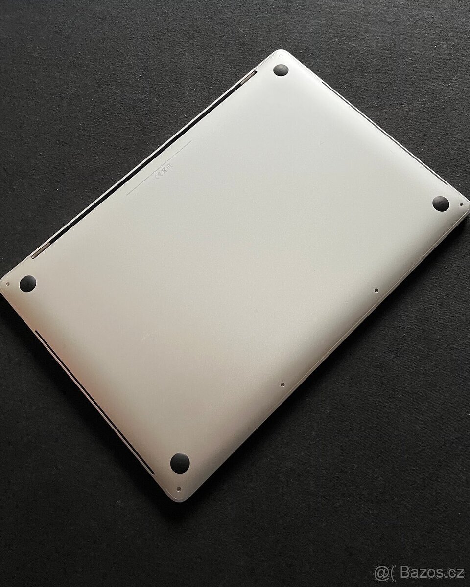 Macbook Pro 16 2019 i9/1TB/16GB/5500M - Top stav - 7