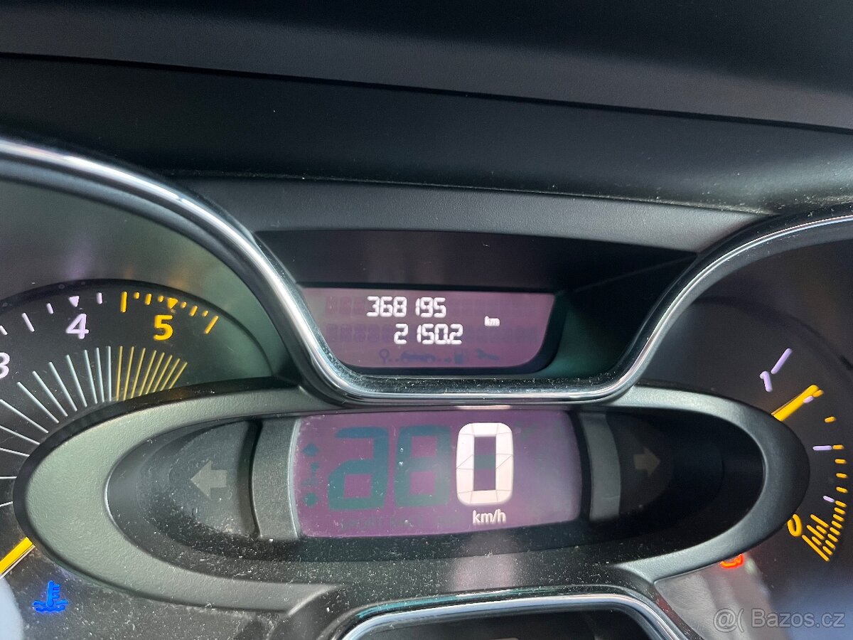 Prodej havarovaného Renault Captur 2013 jako celek - 7