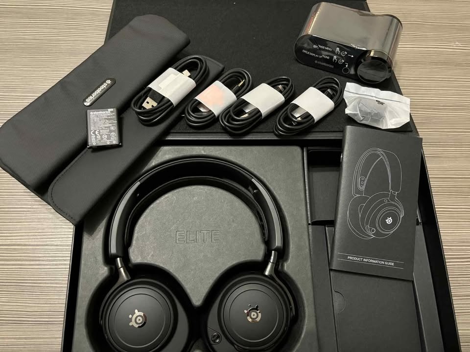 Sluchátka SteelSeries Arctis Nova Elite - 7