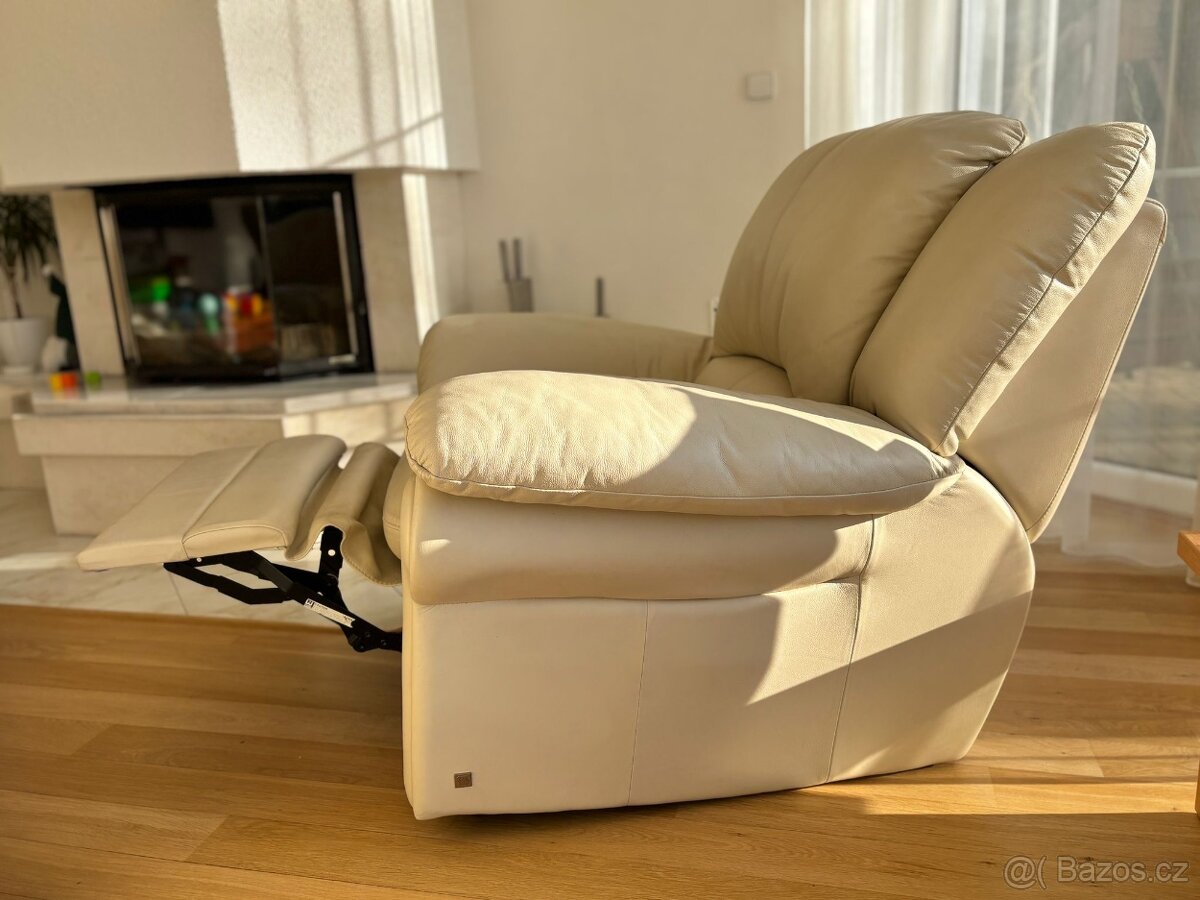 Kožené polohovací křeslo - 7