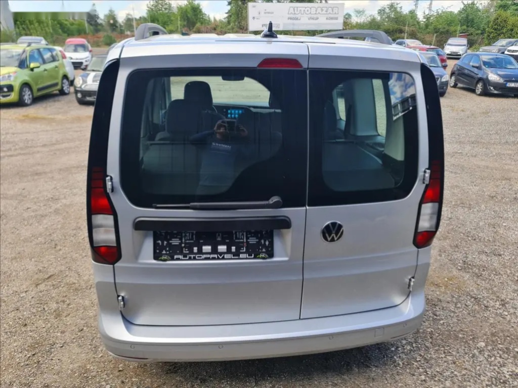Volkswagen Caddy, 2,0 TDi LIFE - 7