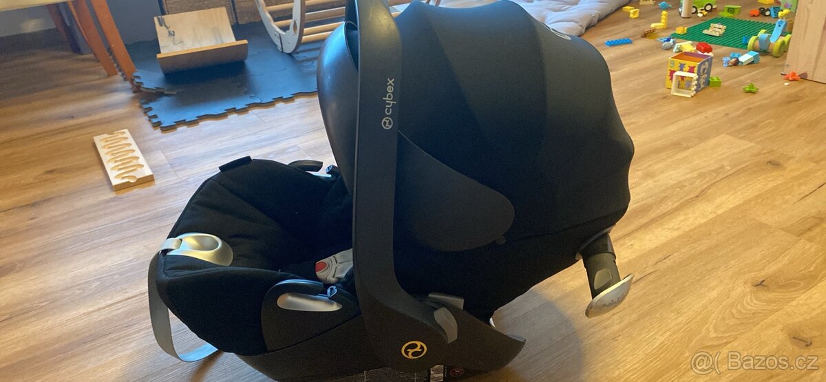 Autosedačka Cybex Cloud Q Plus Stardust Black, 0-13kg - 7