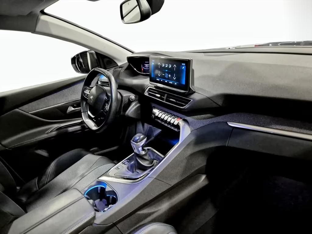 Peugeot 5008 BlueHDi Allure Pack S&S 7 míst rok 2021 - 7