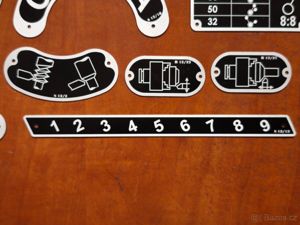 Štítky k soustruhu SN 20 - 7