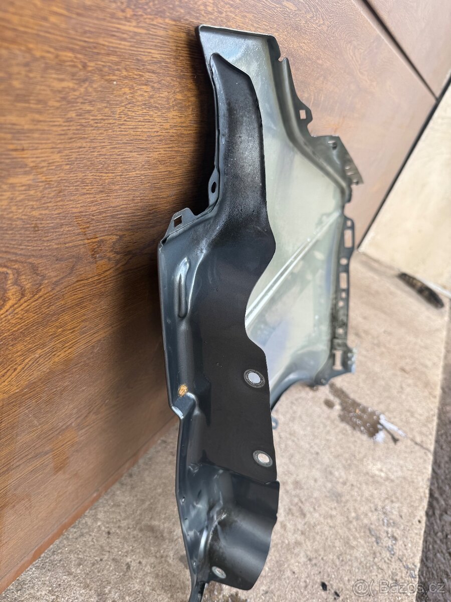 Vw T5 LP blatník - 7