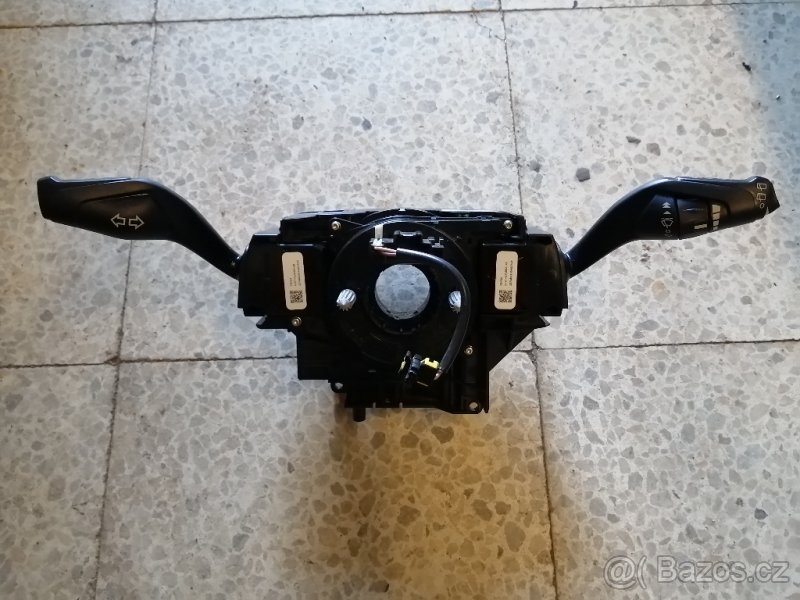 FORD FOCUS III, C-MAX II, KUGA, KOMPLETNÍ PÁČKY POD VOLANT - 7