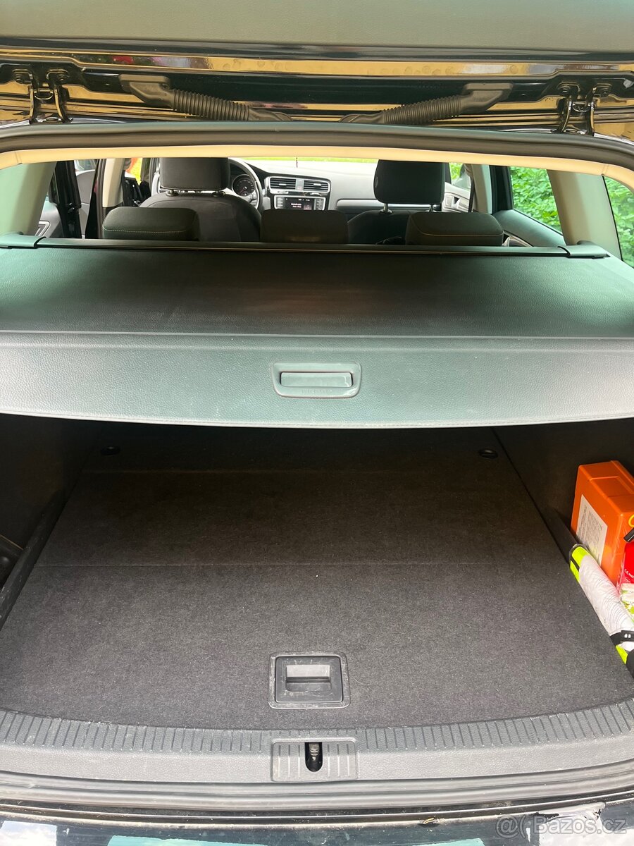 Volkswagen Golf 7 Allstar 2.0TDI - 7