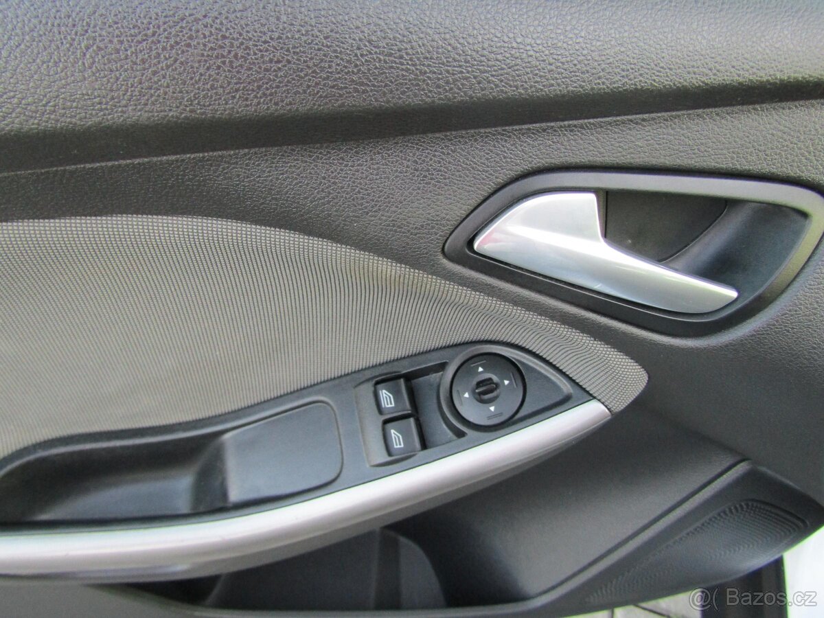Ford Focus 1.6 TDCi , 85 kW nafta, 2014 - 7