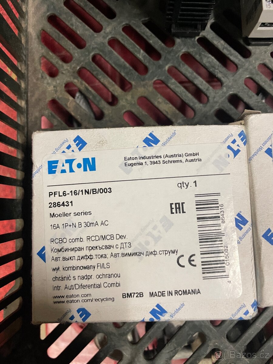Zbytky jisticu a jineho elektra - 7