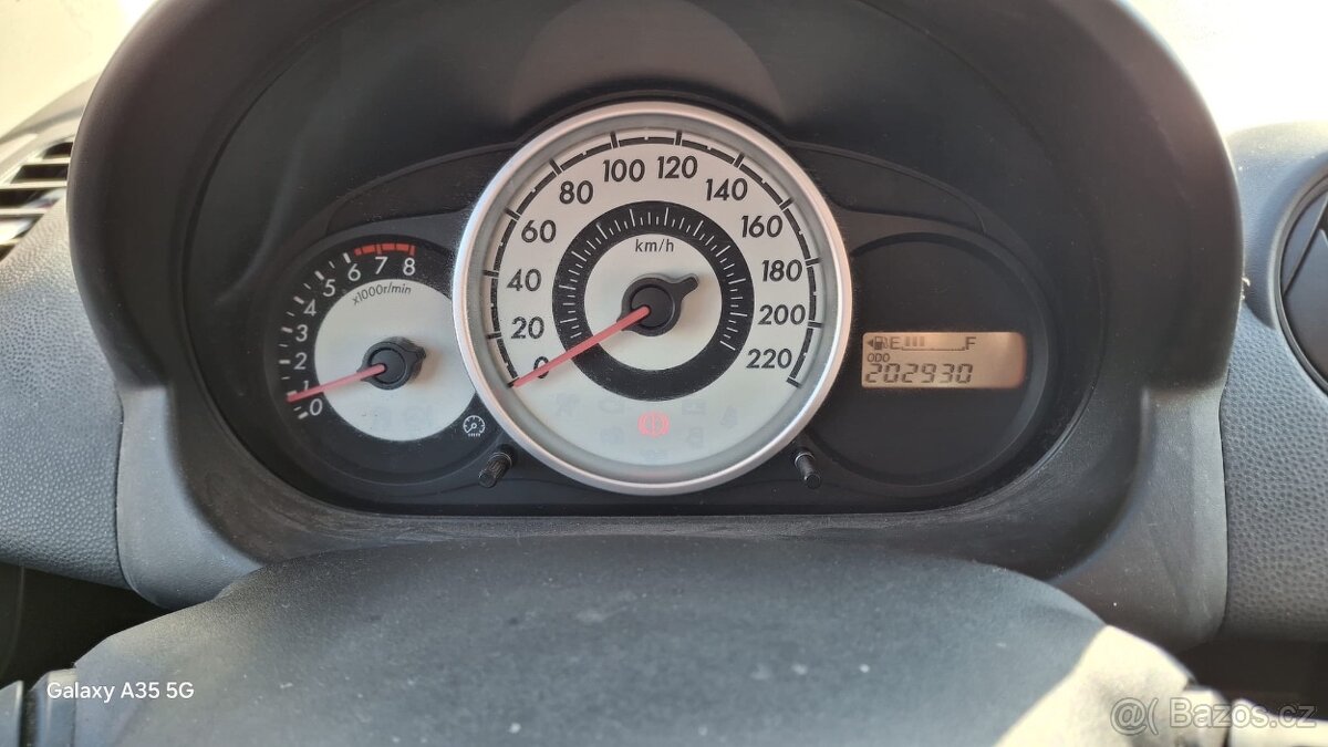 Mazda 2 - 7