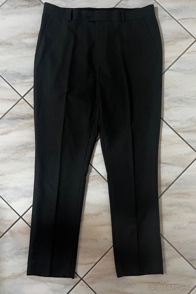Zánovní panský oblek F&F. - 7