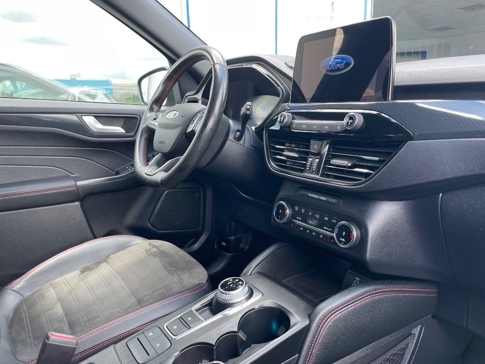FORD KUGA Hybrid - 7