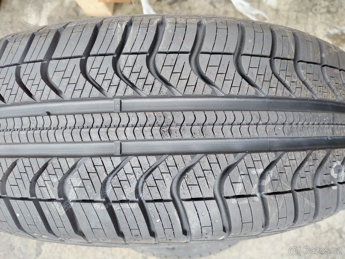 185/55/16 celoročni pneu PIRELLI 185/55 R16 - 7