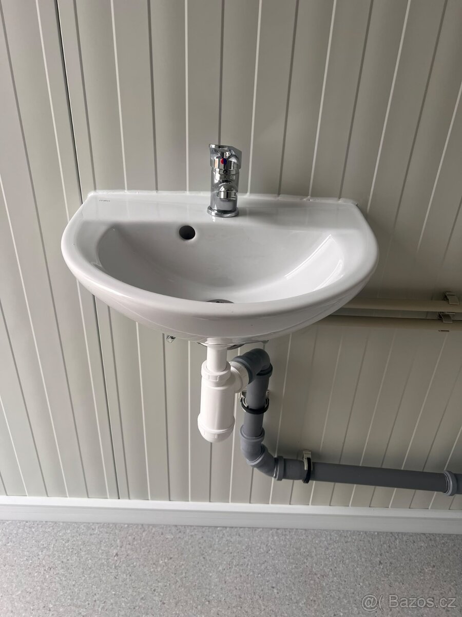 Sanitární kontejner PMP-K 2,4x2,4m - 7