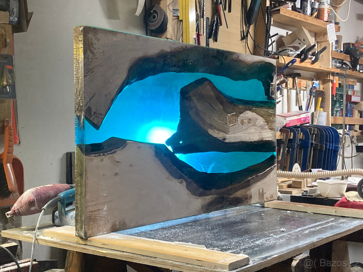 Stůl z masivu a epoxidu - 7