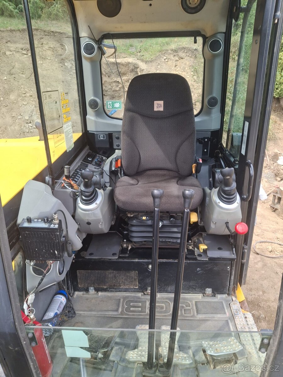 Prodám JCB 85 - Z - 7