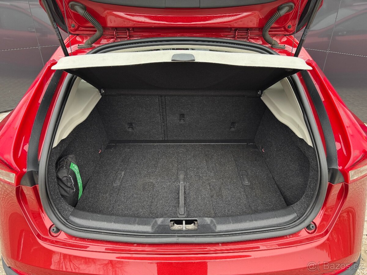 Volvo V40 D3 110kW Cross Country - 7