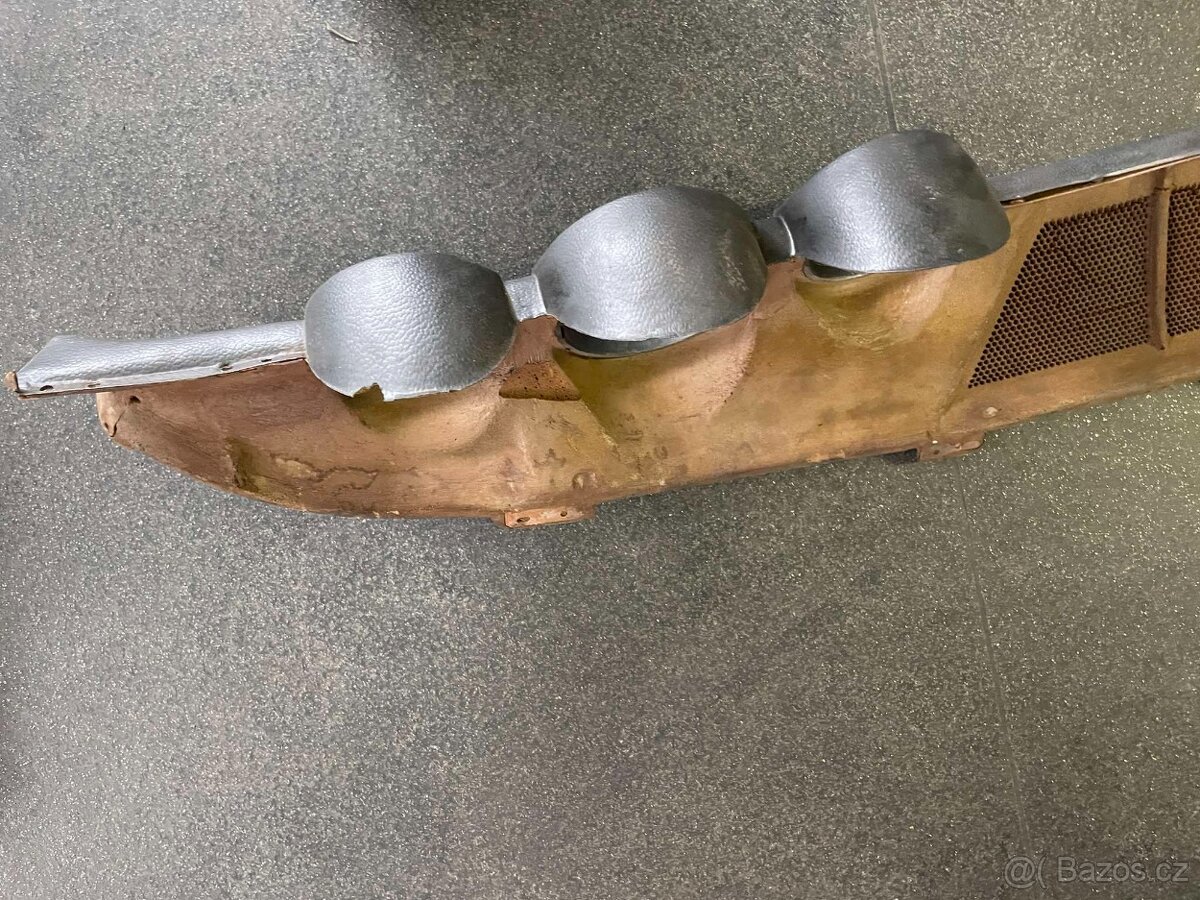 Palubovka VW TYP 3 - 7