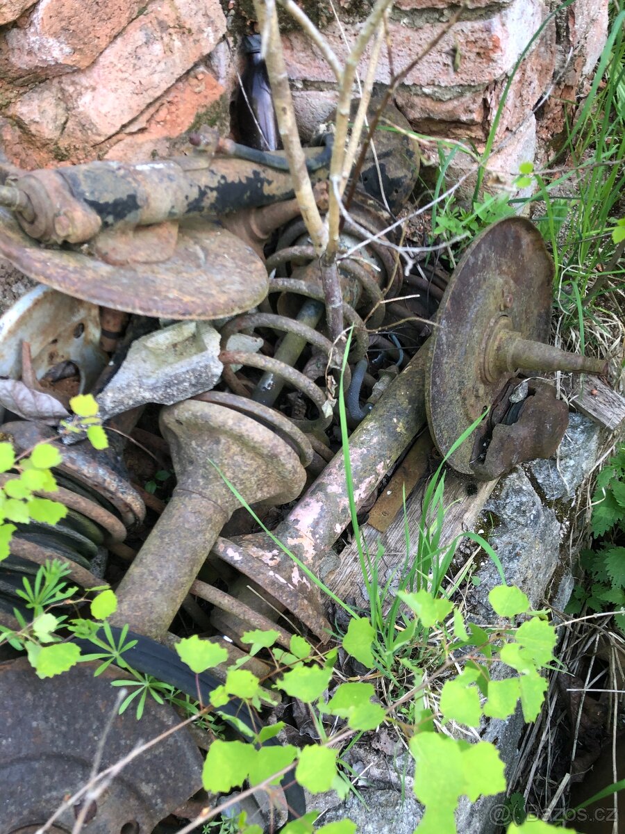 ford cortina motor převodovka díly - 7