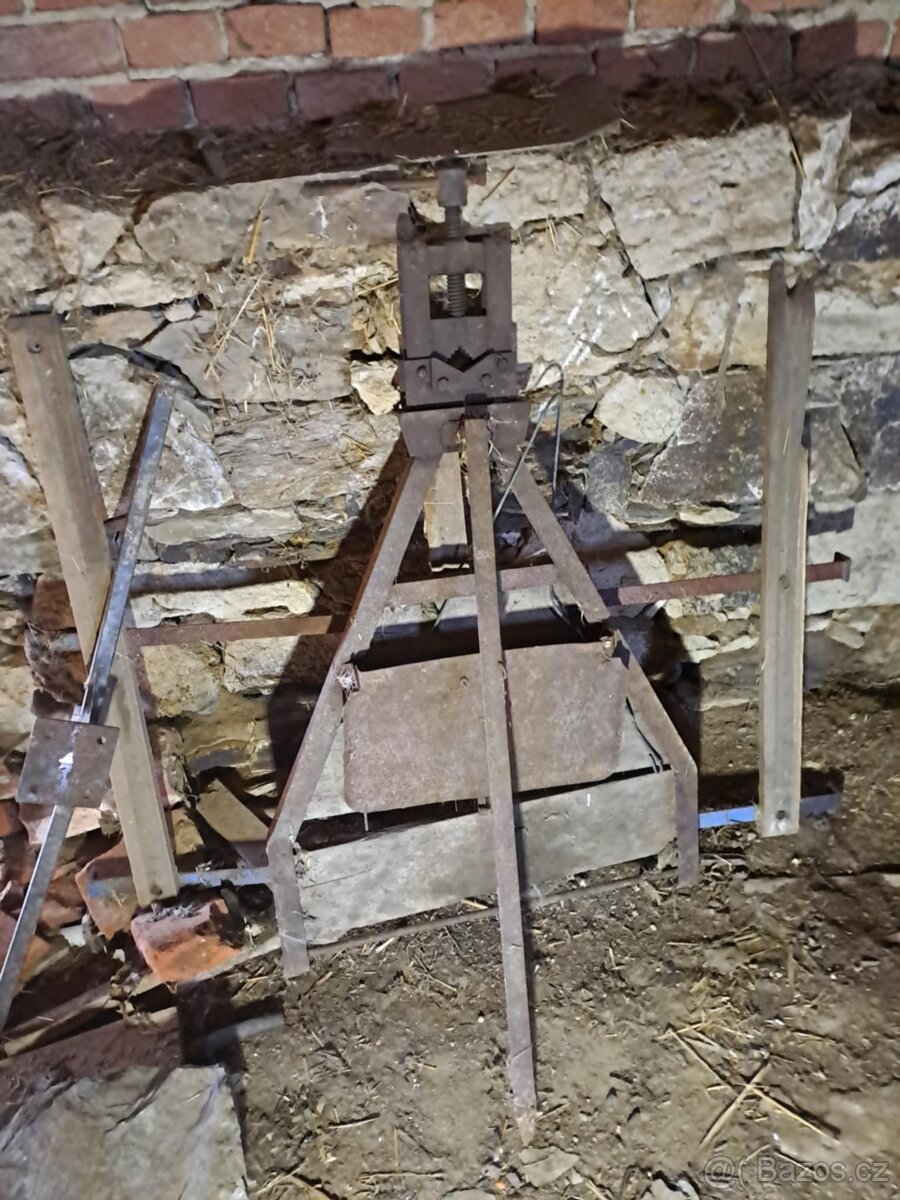 zemědělské stroje - 7