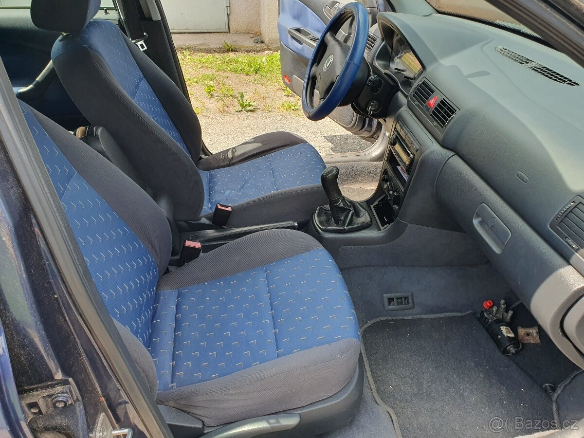 Škoda Octavia Kombi 1.6 LPG - 7