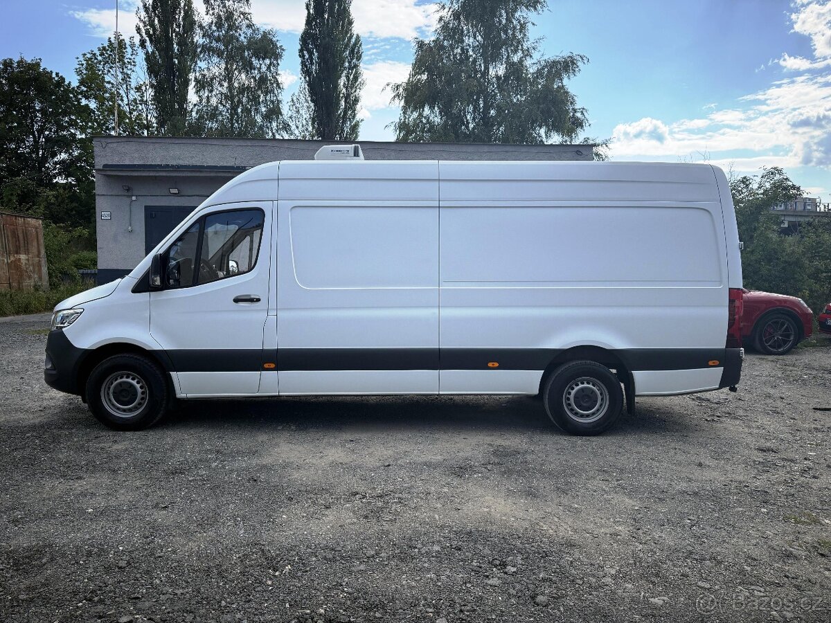 Mercedes Sprinter 319 V6 Automat. Chladiak/Mraziak zásuvka - 7