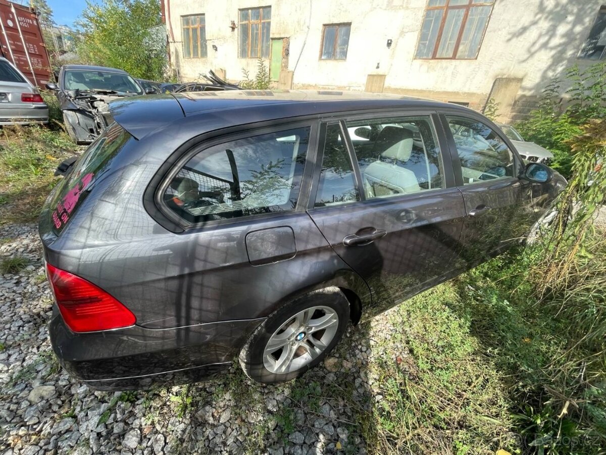 Náhradní díly BMW E91 320d sparkling graphite met. - 7
