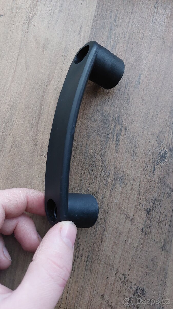 Madlo Rukojeť Plast kvalitní cca 100 Kusů - 7