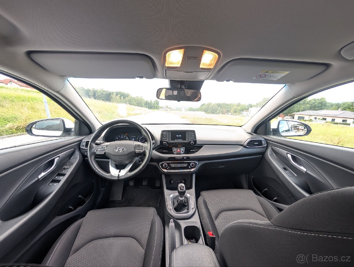 Hyundai i30 Fastback, 2018, 106tis km, tažné - 7