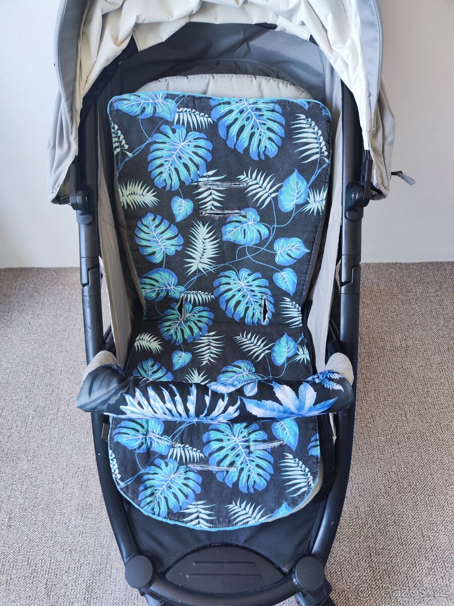 Kočárek s příslušenstvím - 7